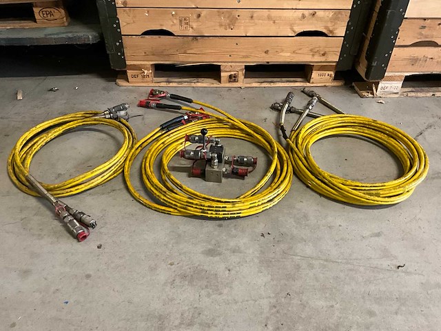 Weber hydraulik hydraulische hogedruk slangenset met verdeelblok - afbeelding 1 van  7