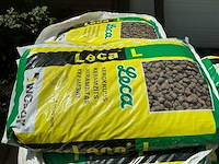 Weber leca l 10–20 mm geëxpandeerde kleikorrels – circa 40 zakken – 3 pallets - afbeelding 1 van  7