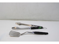 Weber premium barbecue-kookgerei roestvrij staal 2 stuks zwart - afbeelding 2 van  3