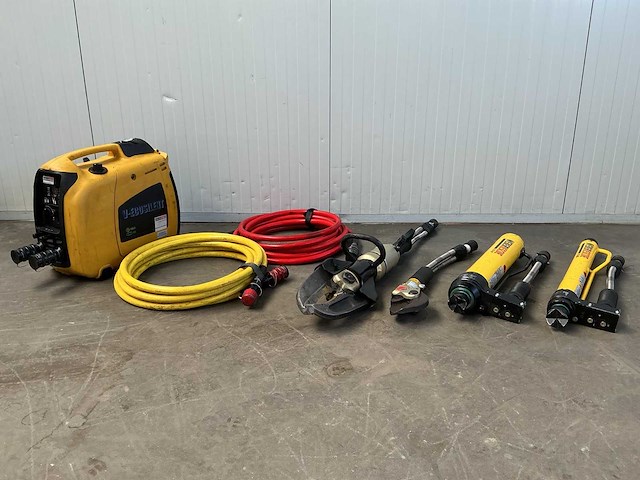 Weber rescue v-ecosilent persmachine/redgereedschap brandweermateriaal - afbeelding 1 van  17