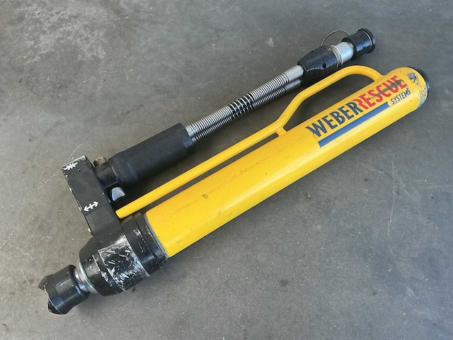 Weber rescue v-ecosilent persmachine/redgereedschap brandweermateriaal - afbeelding 13 van  21