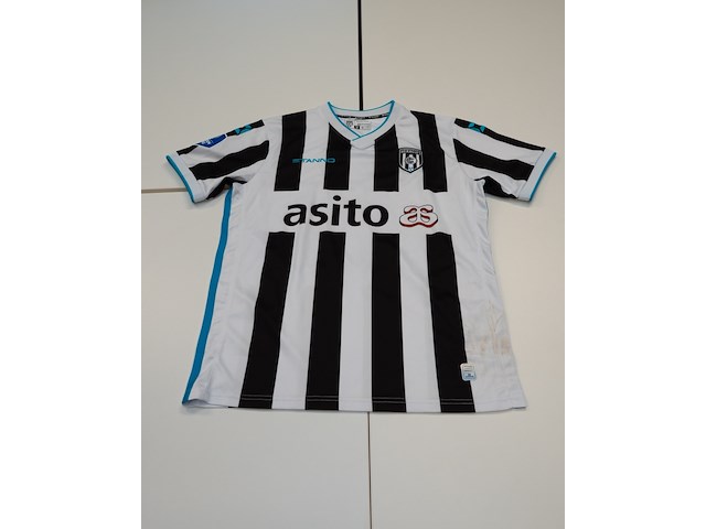 Wedstrijd gedragen ajdin hrustic shirt - heracles almelo stanno, zwart/wit, gesigneerd, xl - afbeelding 2 van  2
