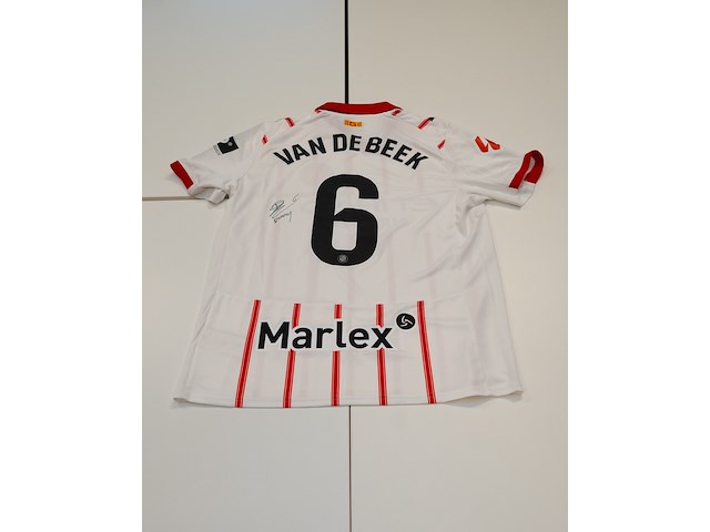 Wedstrijd gedragen donny van de beek shirt - girona puma, wit/rood, gesigneerd, xl - afbeelding 1 van  2