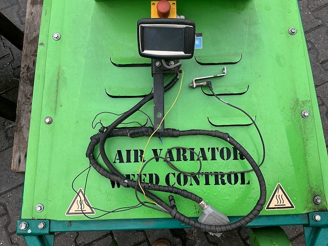Weed control onkruid hete lucht recycling - afbeelding 18 van  26