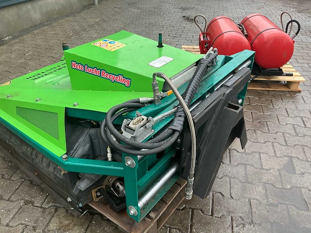 Weed control onkruid hete lucht recycling - afbeelding 21 van  26