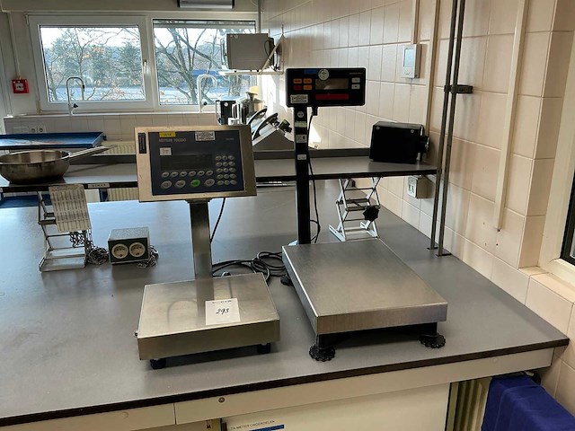 Weegschaal (2x) - afbeelding 1 van  3