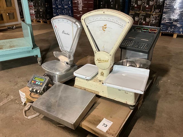 Weegschaal (4x) - afbeelding 1 van  6