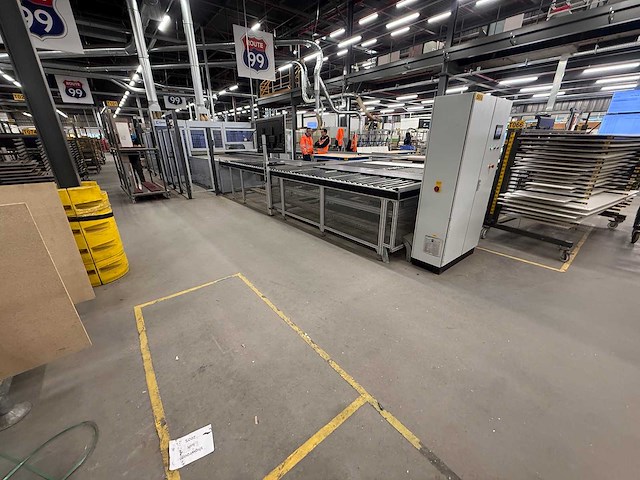 Weeke / optimat - 2008 - bhx 500 - cnc doorvoer bewerkingscentrum 5-zijdig boren & frezen - afbeelding 14 van  16