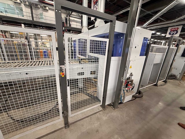 Weeke / optimat - 2008 - bhx 500 - cnc doorvoer bewerkingscentrum 5-zijdig boren & frezen - afbeelding 7 van  16