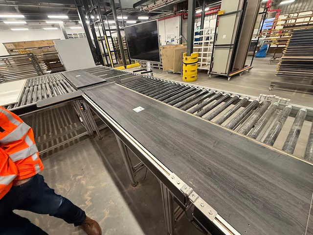 Weeke / optimat - 2008 - bhx 500 - cnc doorvoer bewerkingscentrum 5-zijdig boren & frezen - afbeelding 2 van  17