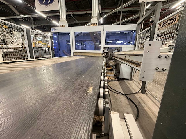 Weeke / optimat - 2008 - bhx 500 - cnc doorvoer bewerkingscentrum 5-zijdig boren & frezen - afbeelding 16 van  17