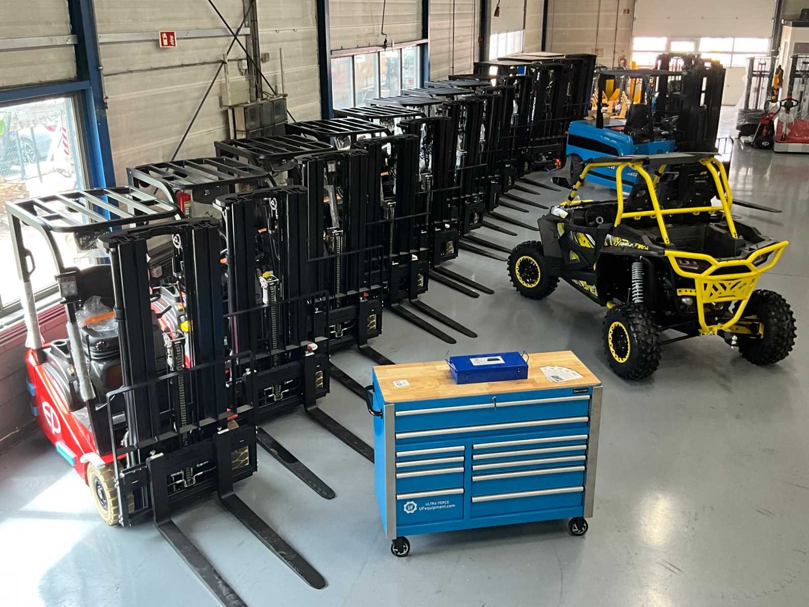 Weekendveiling van heftrucks, quads en gereedschappen