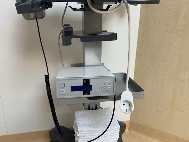 Weelko f-318a hot & cold hammer op trolley - afbeelding 6 van  10