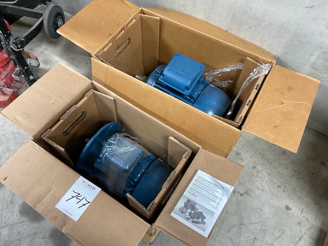 Weg elektromotor (2x) - afbeelding 1 van  5