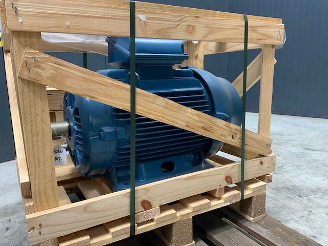 Weg elektromotoren ongebruikt (5x) - afbeelding 7 van  11