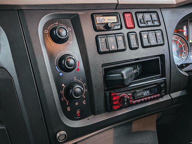 Wegdekreiniger daf, lf 250 fa, bouwjaar 2015, faun viajet v7 r/l hs - afbeelding 34 van  41