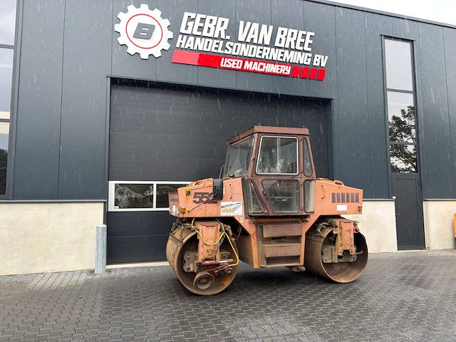 Wegenwals case vibromax w552 diesel - afbeelding 1 van  1