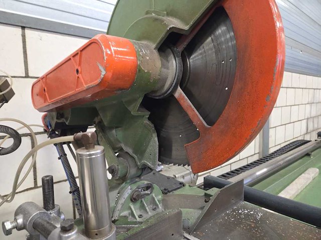 Wegoma - 1989 - sb 16s - afkortcirkelzaagmachine - afbeelding 7 van  14