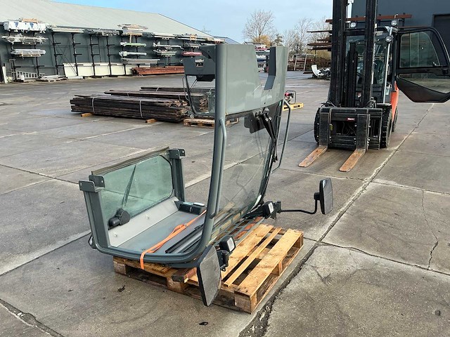 Weidemann shovel cabine - afbeelding 8 van  14