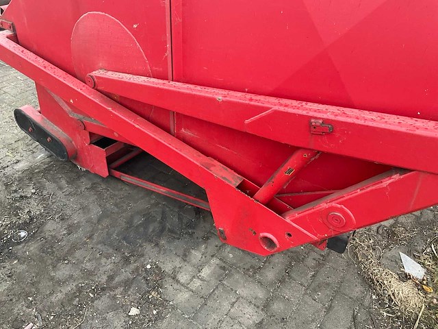 Weidemann veegmachine met hoogkiepbak - afbeelding 5 van  13