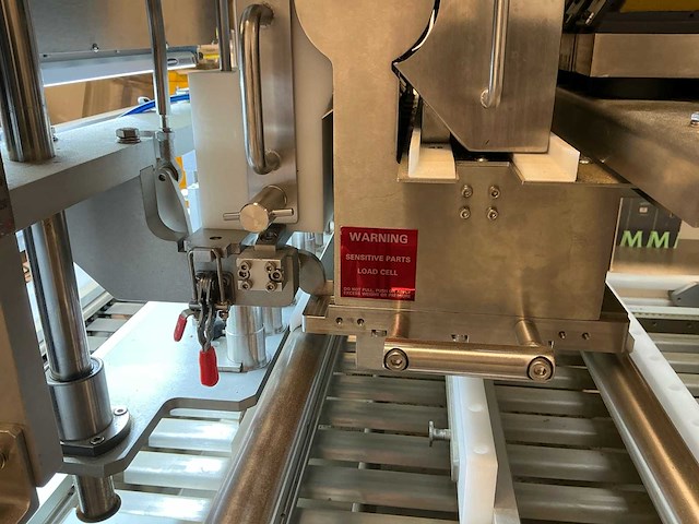 Weighpack - 2022 - juanaroll - automatische cone-vul-, weeg- en sluitmachine - joint vuller - afbeelding 11 van  59