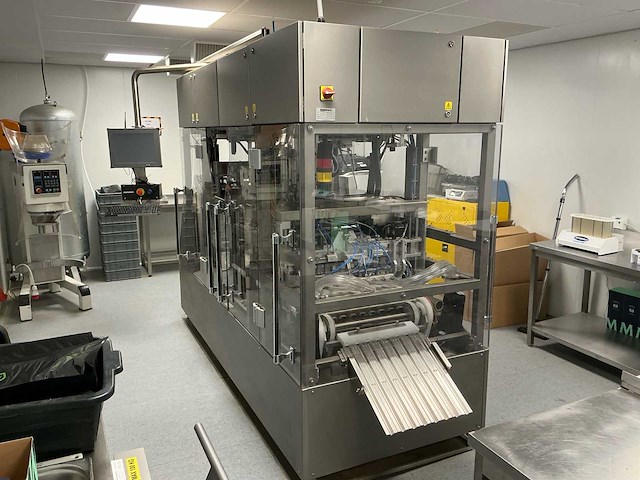 Weighpack - 2022 - juanaroll - automatische cone-vul-, weeg- en sluitmachine - joint vuller - afbeelding 1 van  59