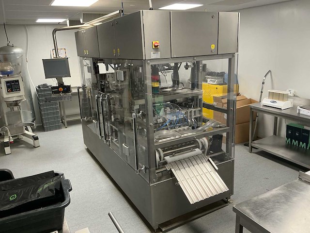 Weighpack - 2022 - juanaroll - automatische cone-vul-, weeg- en sluitmachine - joint vuller - afbeelding 53 van  59