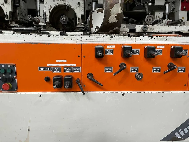 Weihai linares - concept dl3006 - vierzijdige profileer- en schaafmachine - afbeelding 7 van  17