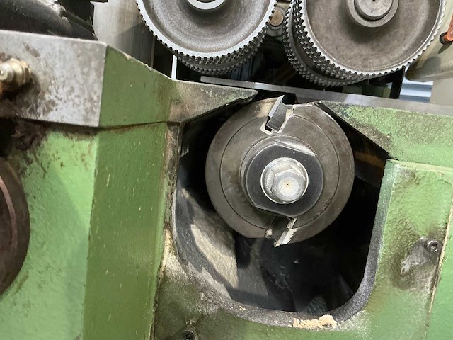 Weinig - 1990 - profimat 22 n - vierzijdige profileer- en schaafmachine - afbeelding 5 van  16