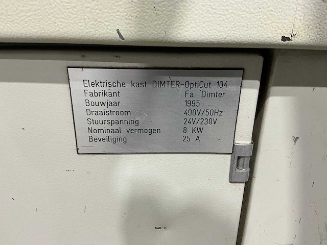Weinig - 1996 - opticut 104 - afkortcirkelzaagmachine - afbeelding 20 van  29