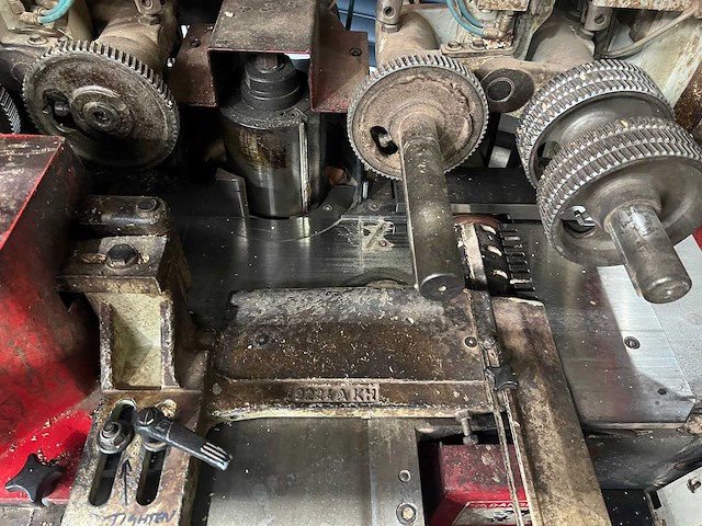 Weinig - 2001 - profimat 26 super - vierzijdige profileer- en schaafmachine - afbeelding 18 van  19