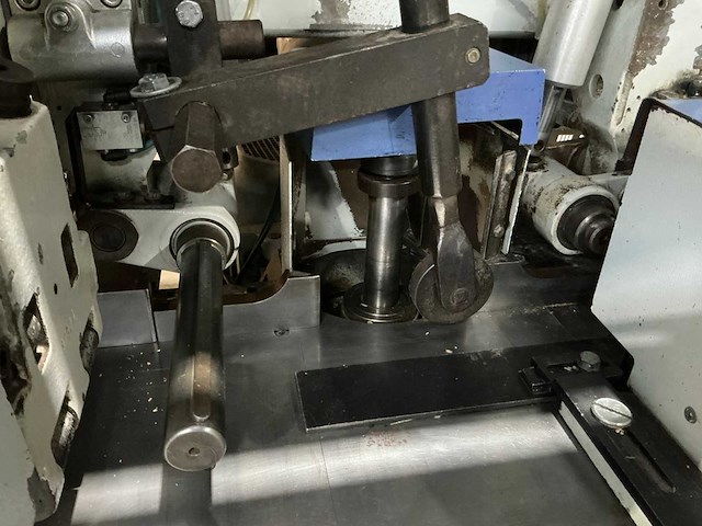 Weinig - 2006 - unimat 500 - vierzijdige profileer- en schaafmachine - afbeelding 4 van  15