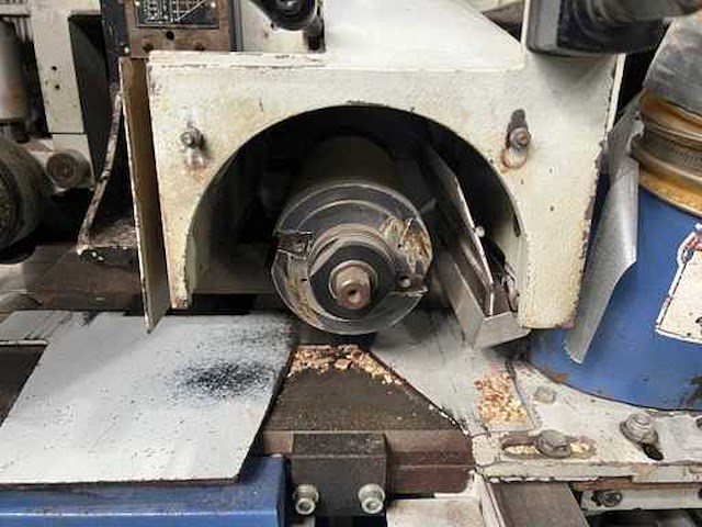 Weinig - 2007 - unimat 300 - vierzijdige profileer- en schaafmachine - afbeelding 19 van  21