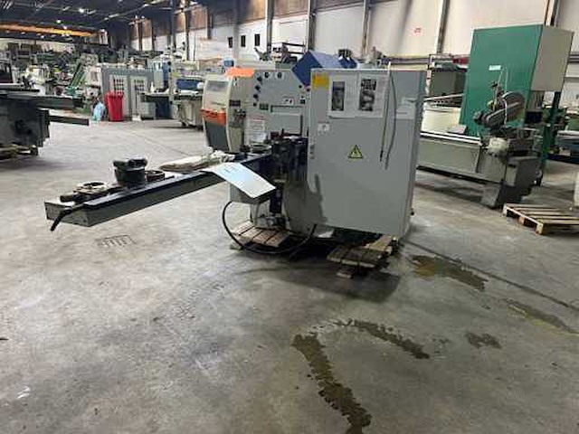 Weinig - 2007 - unimat 300 - vierzijdige profileer- en schaafmachine - afbeelding 1 van  7