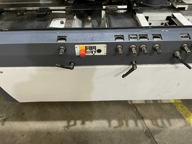 Weinig - profimat 26 s - vierzijdige profileer- en schaafmachine - 2000 - afbeelding 15 van  20