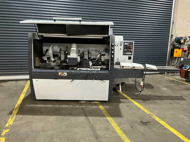 Weinig - profimat 26 s - vierzijdige profileer- en schaafmachine - 2000 - afbeelding 2 van  20