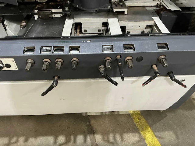 Weinig - profimat 26 s - vierzijdige profileer- en schaafmachine - 2000 - afbeelding 6 van  20