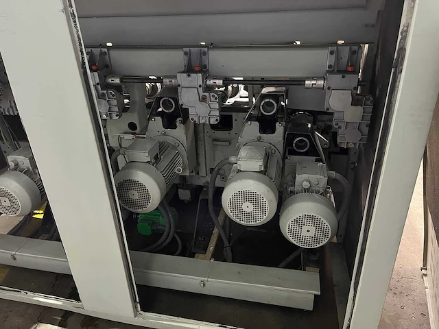 Weinig - profimat 26 super - vierzijdige profileer- en schaafmachine - 2002 - afbeelding 16 van  26