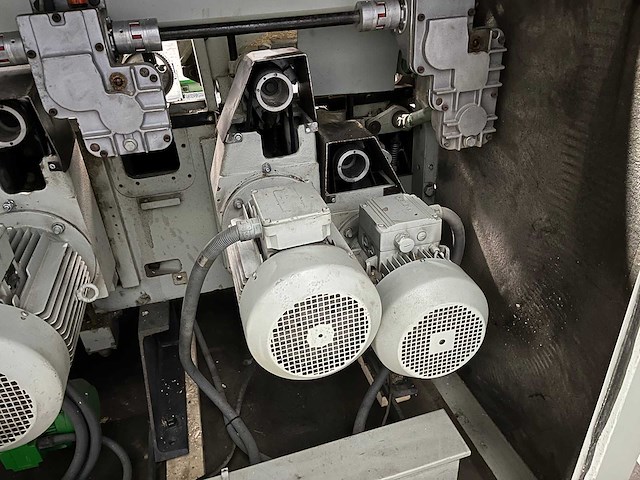 Weinig - profimat 26 super - vierzijdige profileer- en schaafmachine - 2002 - afbeelding 18 van  26