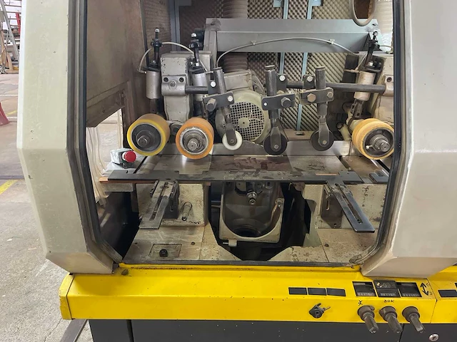 Weinig - unimat 23 - vierzijdige profileer- en schaafmachine - 1998 - afbeelding 14 van  15