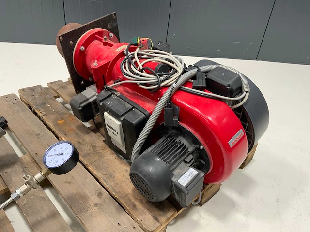 Weishaupt wm-g10/3-a zm industriële brander met gasreduceer - afbeelding 3 van  5