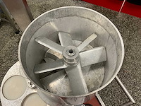 Weisser - 91 - hamburgerportioneermachine - afbeelding 8 van  12