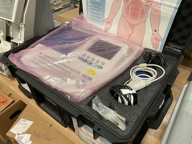 Welchallyn cp200 electrocardiograph - afbeelding 3 van  4