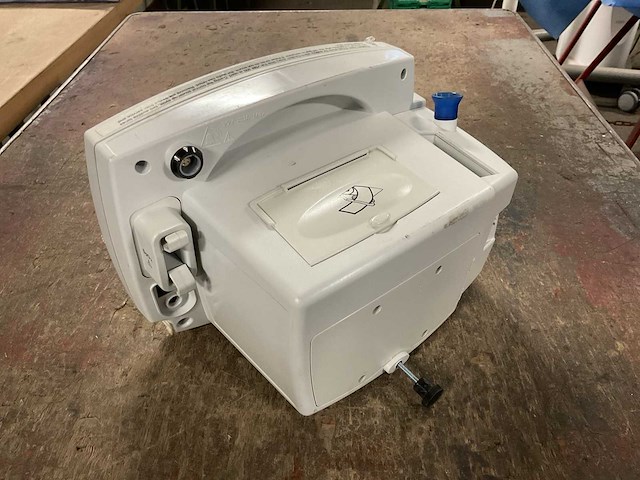 Welchallyn patiëntmonitor - afbeelding 3 van  5