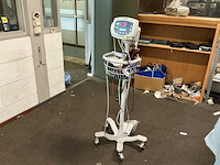 Welchallyn patiëntmonitor - afbeelding 2 van  5