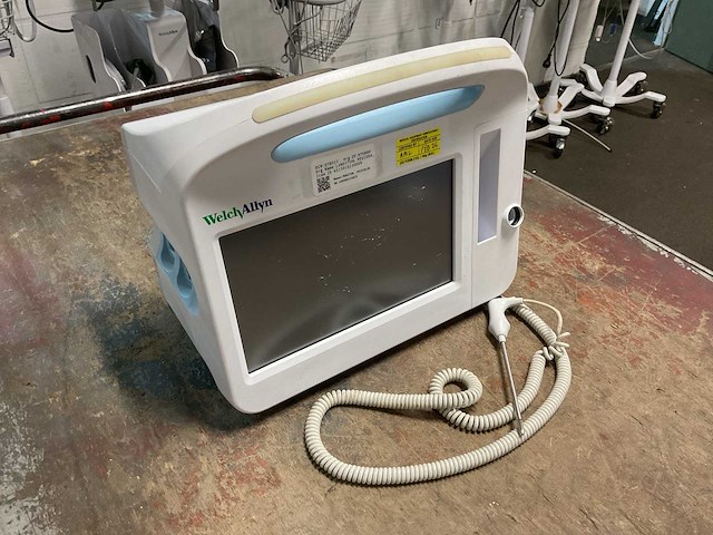 Welchallyn vital signs 6000 series monitor - afbeelding 1 van  6