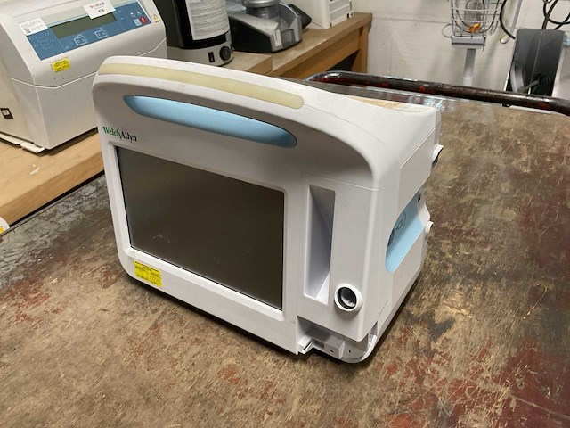 Welchallyn vital signs 6000 series monitor - afbeelding 3 van  6