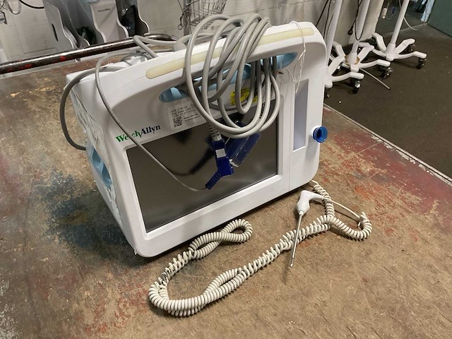 Welchallyn vital signs 6000 series monitor - afbeelding 1 van  6