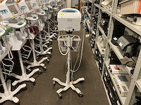 Welchallyn vital signs 6000 series patiëntmonitor - afbeelding 3 van  4