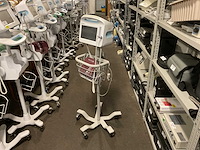 Welchallyn vital signs 6000 series patiëntmonitor - afbeelding 2 van  4